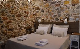 Castro Rooms Chios